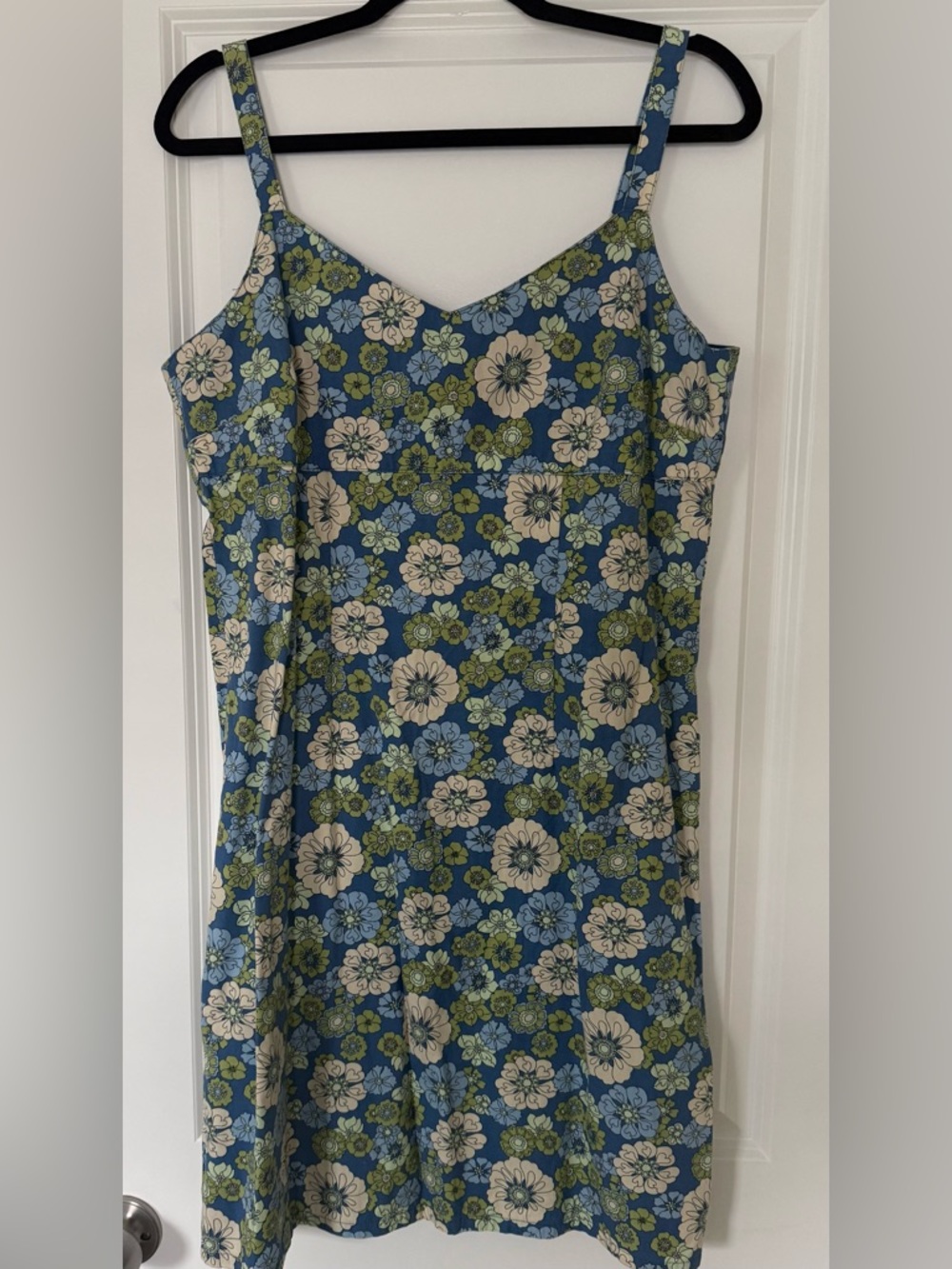 Old Navy Light Blue Top with White Trim
